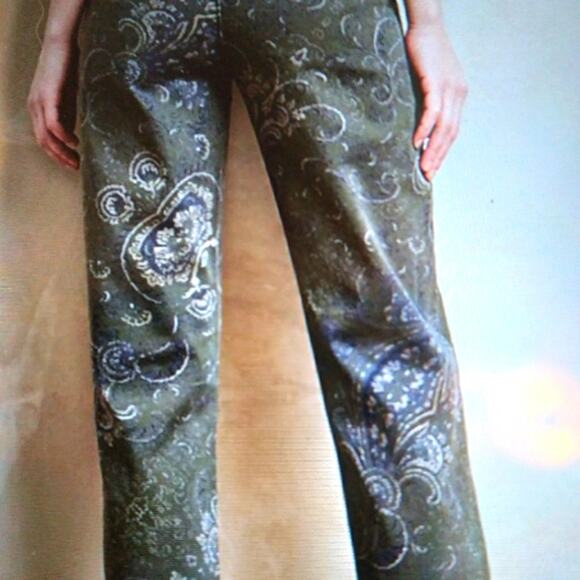 J186 Anthropology Pilcro Hyphen Chinos 26 - Picture 1 of 7